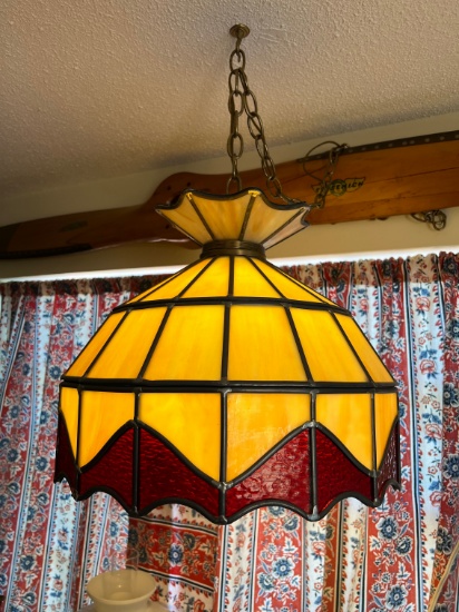 STAINED GLASS (YELLOW/RED) HANGING LIGHT - UNDERWRITERS LABORATORIES INC