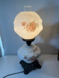 ORNATE TWO-LIGHT ANTIQUE LAMP - WHITE.RED BULBS (FLORAL)