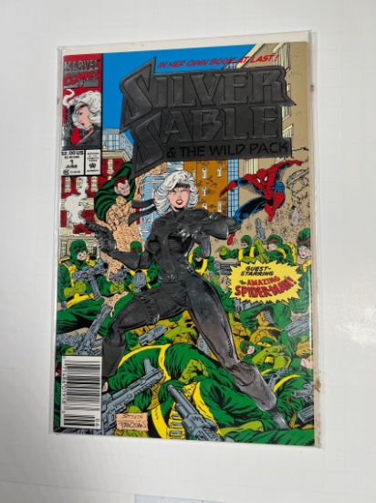 SILVER SABLE & THE WILD PACK #1 - NEWSTAND (GUEST STARING SPIDERMAN)