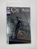 CATWOMAN #4 - DC UNIVERSE - HOLO VARIANT