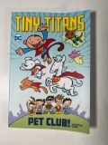 TINY TITANS - DC PET CLUB BOOK