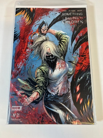SOMETHING IS KILLING THE CHILDREN #21 - KIRKHAM BATTLE DAMAGED VARIANT