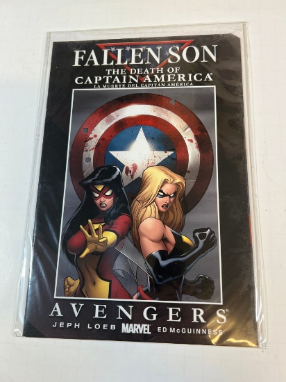 FALLEN SON "THE DEATH OF CAPTAIN AMERICA" AVENGERS (MEXICAN VARIANT)