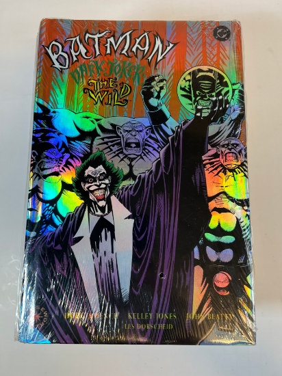 BATMAN DARK JOKER "THE WILD" - GRAPHIC NOVEL FOIL HARD COVER