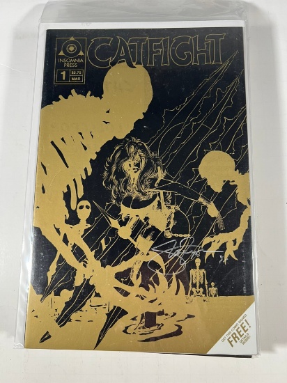 (SIGNED) CATFIGHT #1 - INSOMINIA PRESS - GOLD METALLIC VERSION 1059/2000 WI