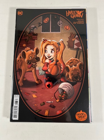 HARLEY QUINN #33 "TRICK OR TREAT" VARIANT COVER - CHRISSIE ZULLO