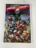 JUSTICE LEAGUE VS SUICIDE SQUAD #1 - DC UNIVERSE REBIRTH