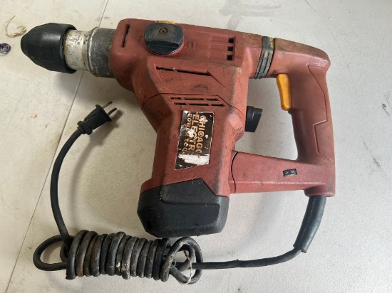 CHICAGO ELECTRIC - 1.1/8" SDS ROTARY HAMMER
