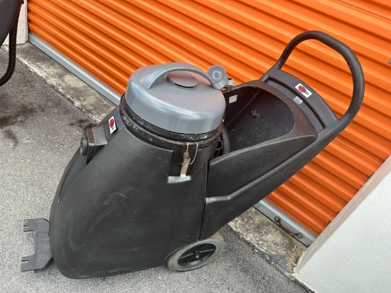 VIPER WET/DRY VACUUM (POMPANO, FL - S37)