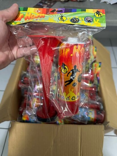 HANDHELD AIRHORNS