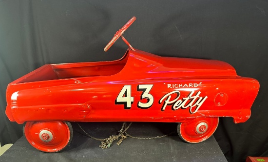 VINTAGE PEDAL CAR - #43 RICHARD PETTY "DJ"