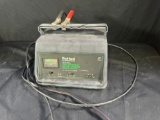 DIE HARD / SEARS FULL AUTOMATIC BATTERY CHARGER / ENGINE STARTER - MODEL 20