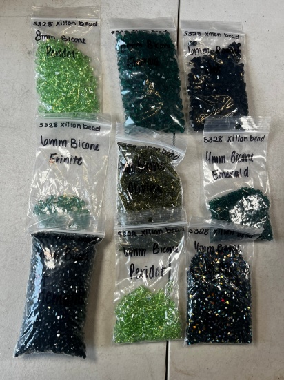 BAGS ASSORTED CRYSTALS - EMERALD, ETC