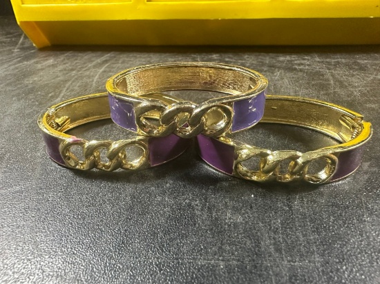 BRACLETS ASSORTED