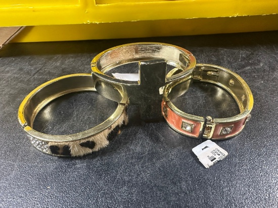 BRACLETS ASSORTED - CHEETAH PRINT