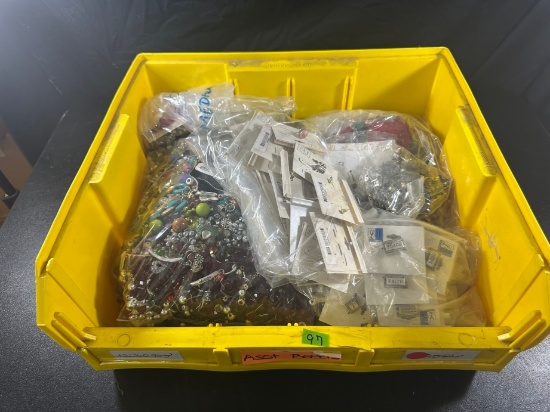 LOT - ASSORTED EARRINGS, FINDINGS, ETC