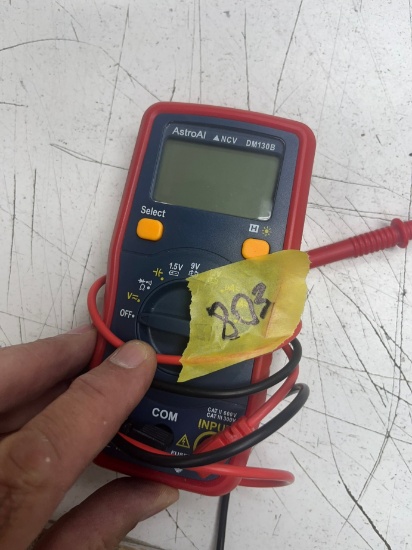 ASTRO-AI #DM130B DIGITAL MULTIMETER