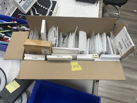 LOT - ASSORTED PHONES (PARTS ONLY)