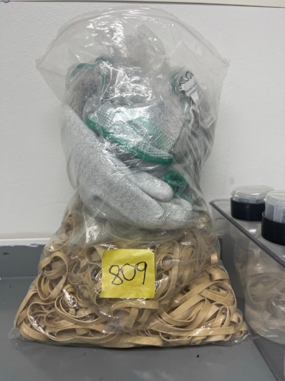 LOT - ASSORTED RUBBERBANDS & GLOVES