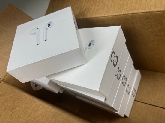 EARBUDS - WITH CHARGING CASE