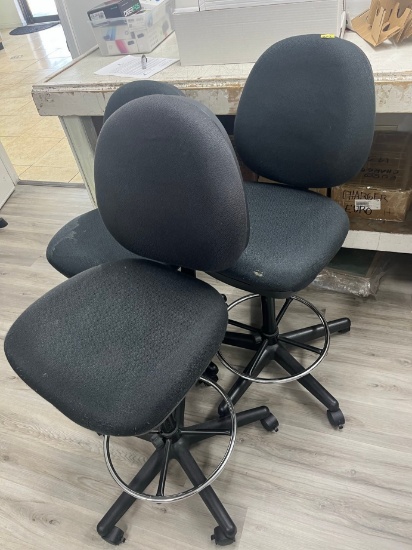 BLACK OFFICE STOOLS
