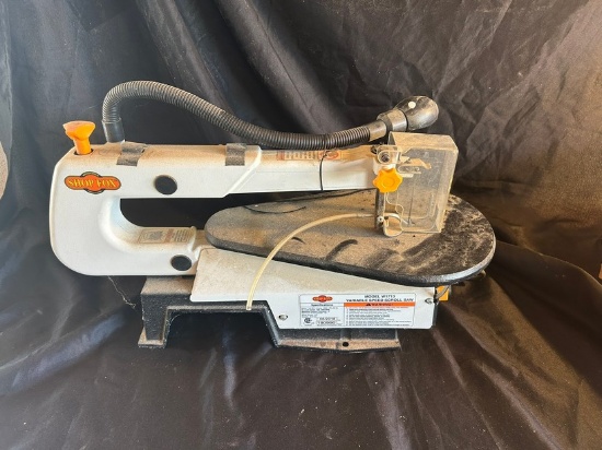 SHOP FOX VARIABLE SPEED SCROLL SAW - W1713