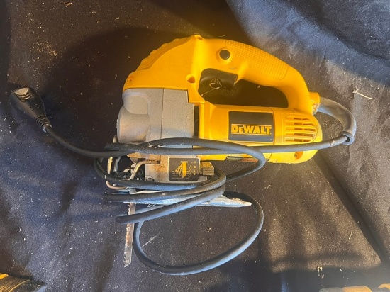 DeWALT DW317 VS ORBITAL JIG SAW