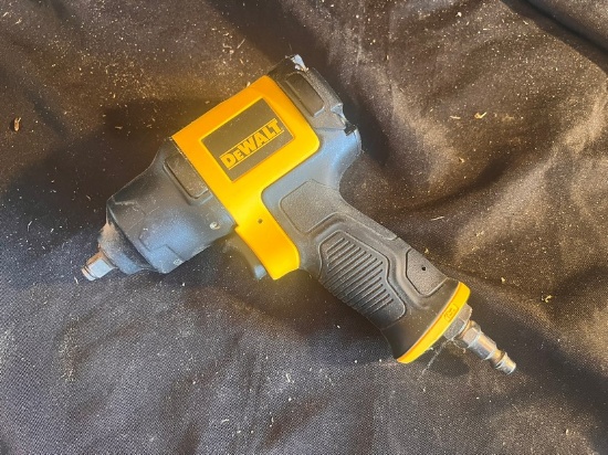 DeWALT PNUEMATIC IMPACT