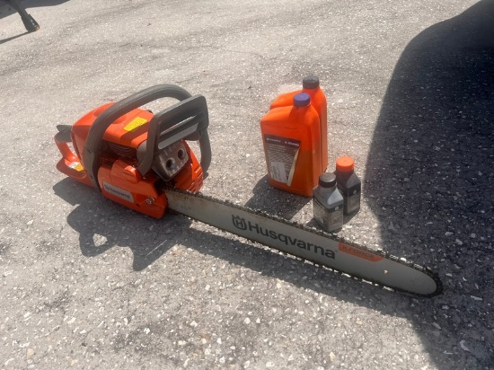 Husqvarna Gas Chainsaw - 450 Rancher