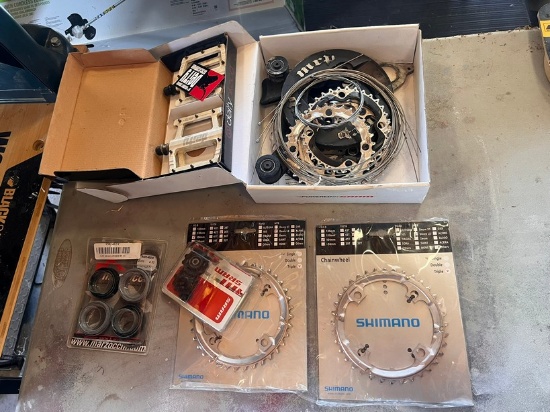 LOT - ASSORTED BICYCLE PARTS - SHIMANO CHAINWHEELS, PEDALS, MARZOCCI SEALS,