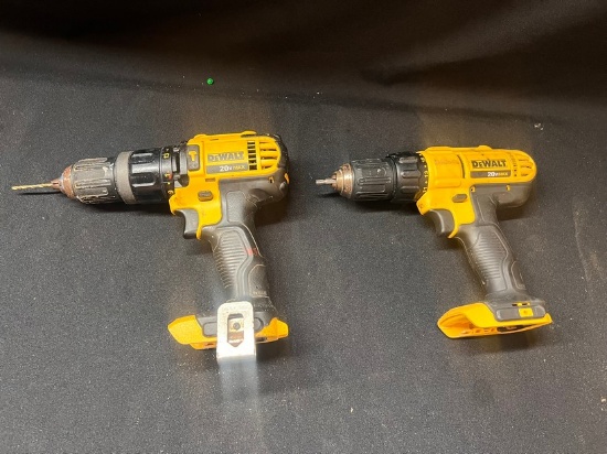 DEWALT 20v MAX CORDLESS DRILLS (TOOLS ONLY)