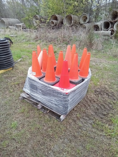 Pallet of 18in Orange Cones