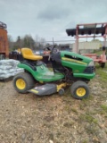 John Deere 125 Riding Mower