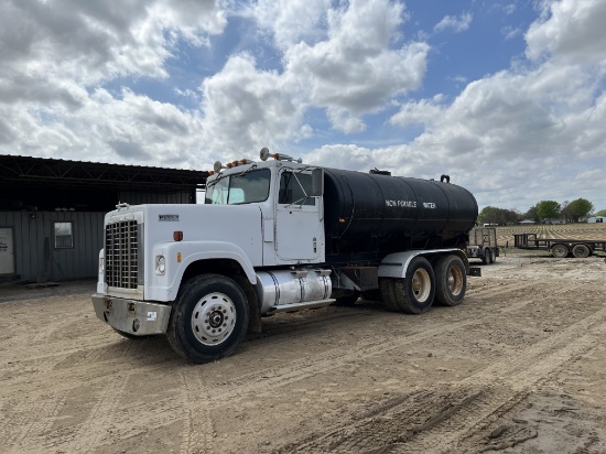 1980 International Transtar 4300 Water Truck