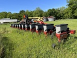 Case IH 1230 EarlyRiser