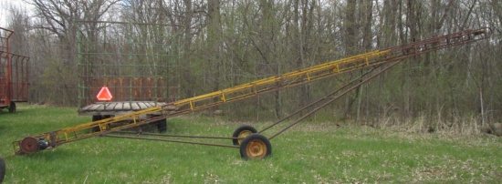 Hay Elevator
