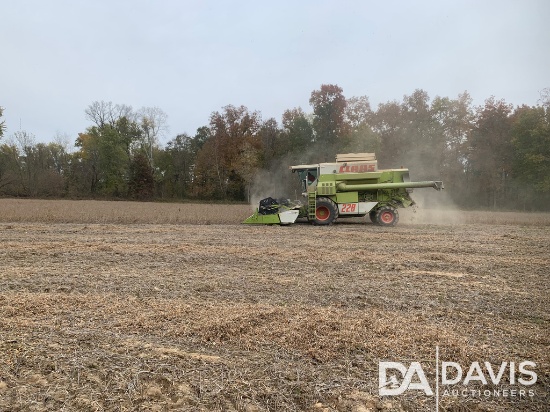 Claas 228 4wd Combine with 8 Row Corn Head & 25 FOOD GRAIN HEAD
