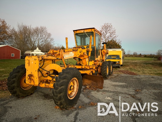 1986 CHAMPION 720 MOTOR GRADER
