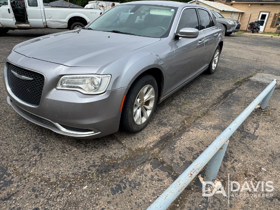 2016 CHRYSLER 300