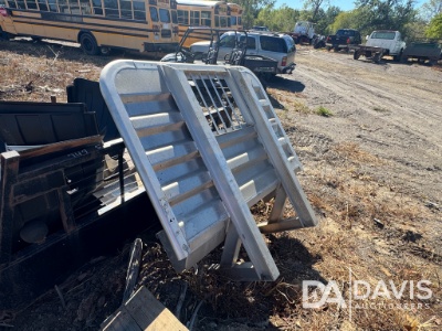 Aluminum Headache Rack For Semi