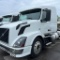 2014 Volvo VNL Midroof