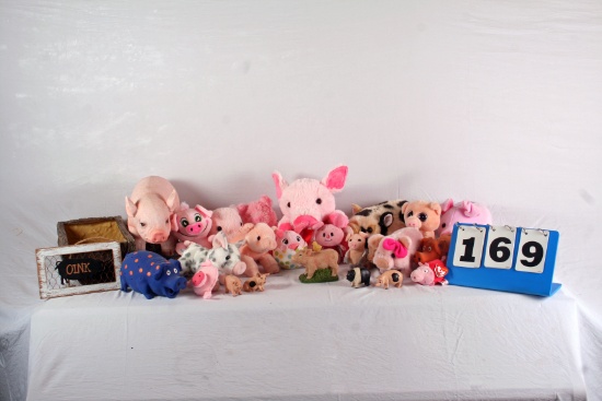 Pig Themed Decorator Items