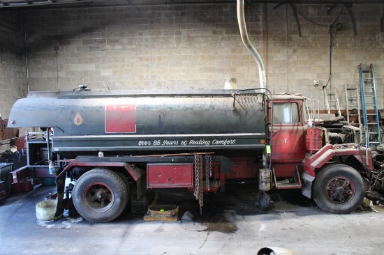 1973 Mack 5-Speed Fuel Truck with Lockheed Model 900 Fuel Pump
