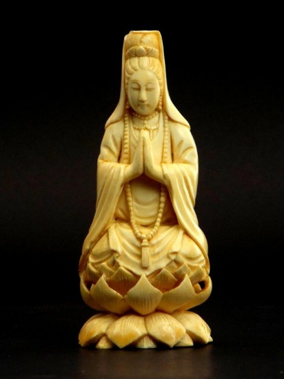 Antique Very Fine Carving Of Chinese Or Japanese Deity