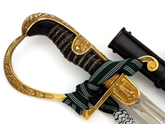 Near Mint German Wwii Dovehead Officers Sword By Wkc Solingen