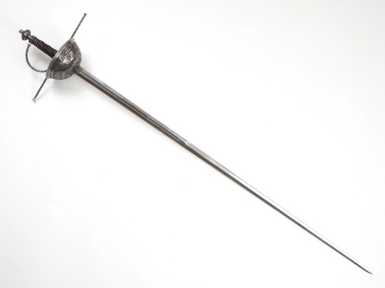 Very Well Made Italian 17th C. PIERCED CUP HILT Rapier Sword