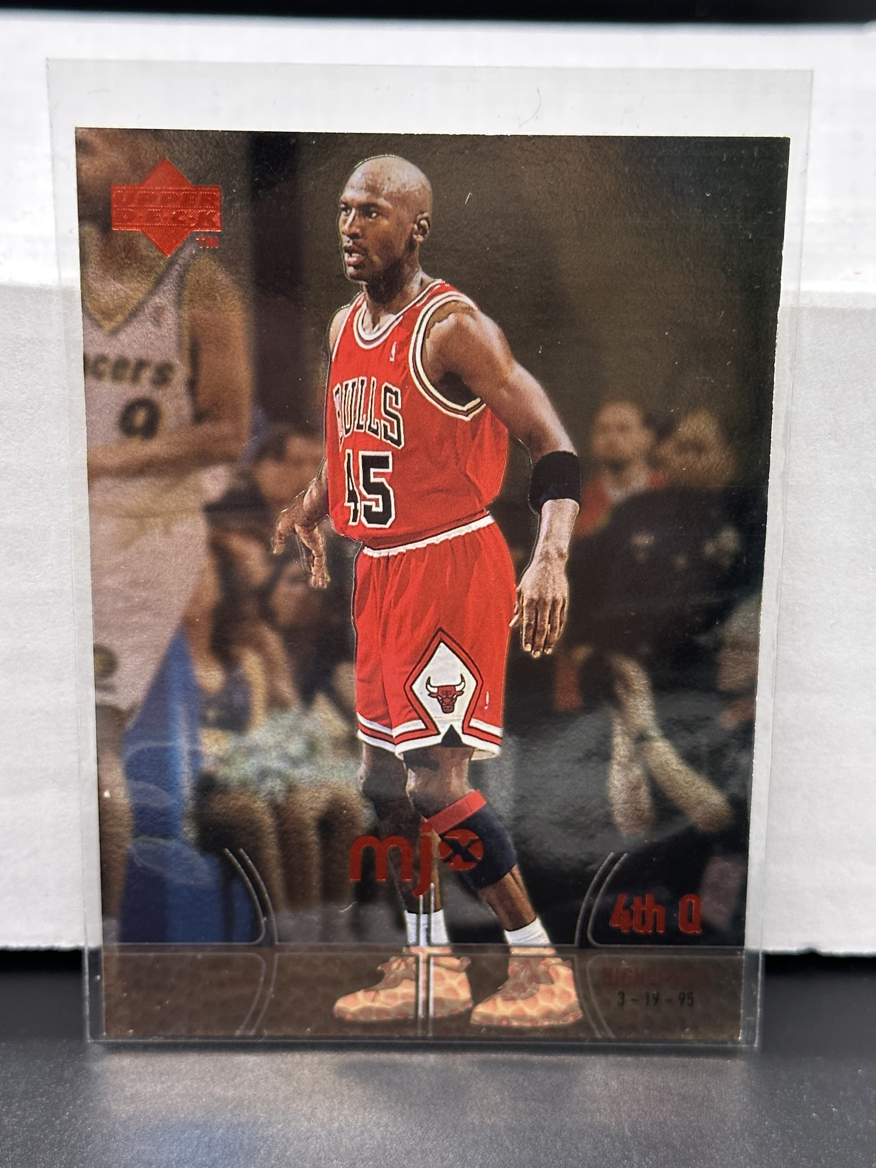 Michael Jordan 1998-99 Upper Deck 4th Quarter | Proxibid