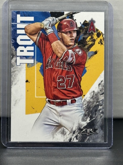 Mike Trout 2019 Topps Fire #19