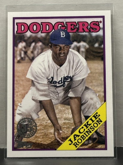 Jackie Robinson 2023 Topps 1988 Design Insert #T88-44