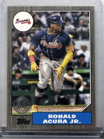 Ronald Acuna Jr. 2022 Topps 1987 Design Grey (#112/299) Border Insert #T87-64
